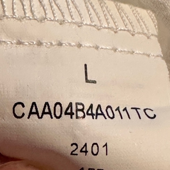 NWT Cupshe top. - Picture 4 of 5